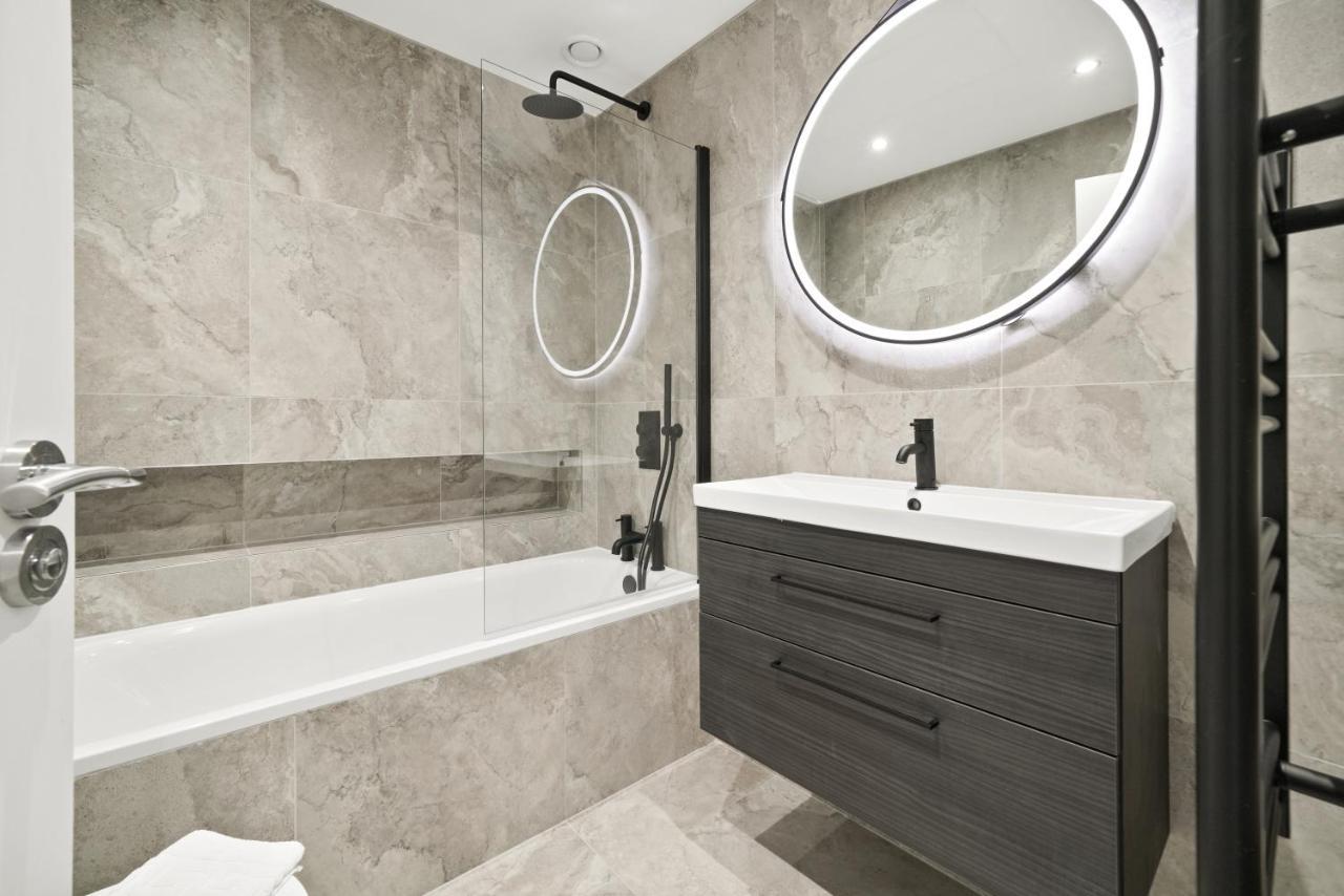 Executive 1 & 2 Bed Apartments In Heart Of London Free Wifi By City Stay Aparts Londra Esterno foto